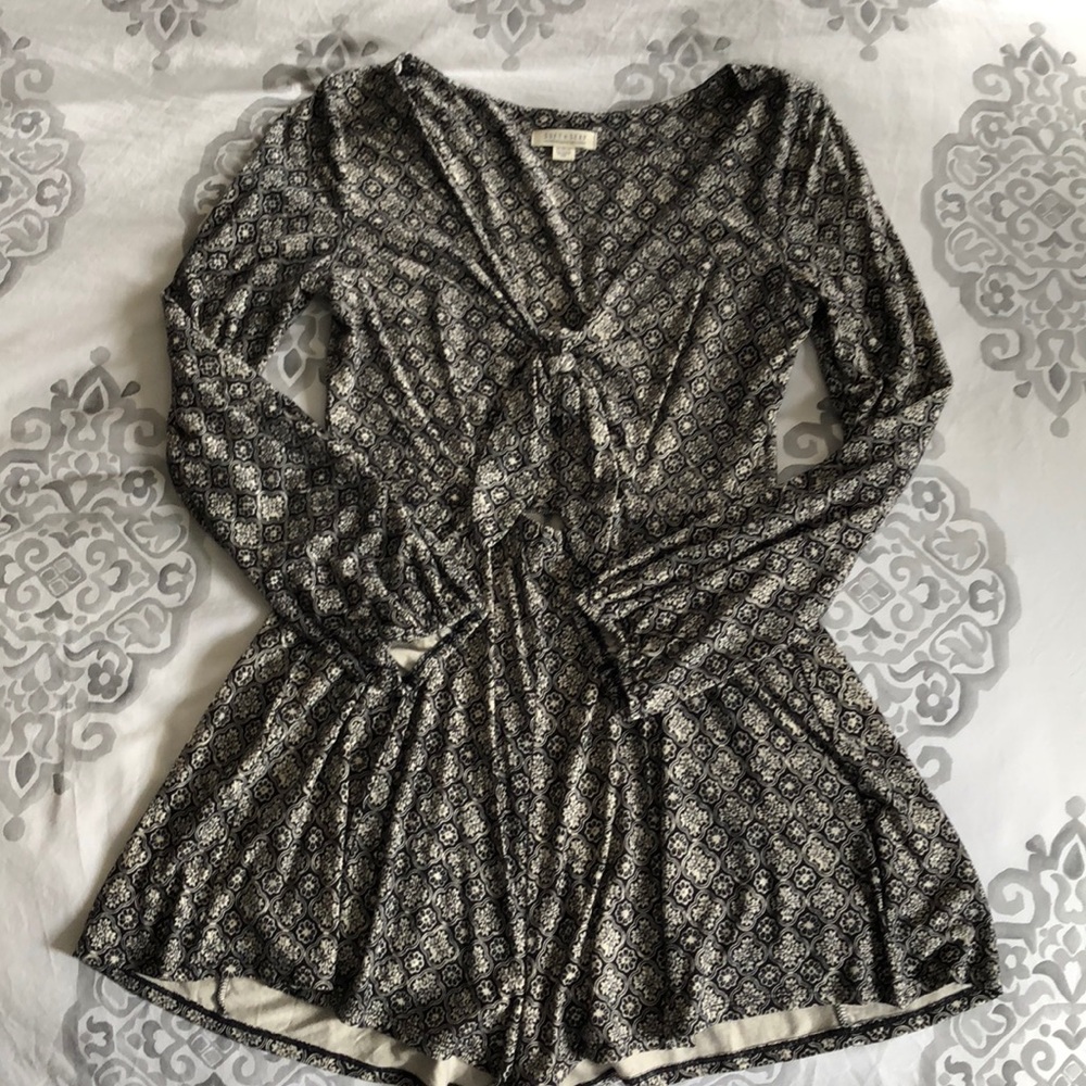 Cute Romper! - image 1